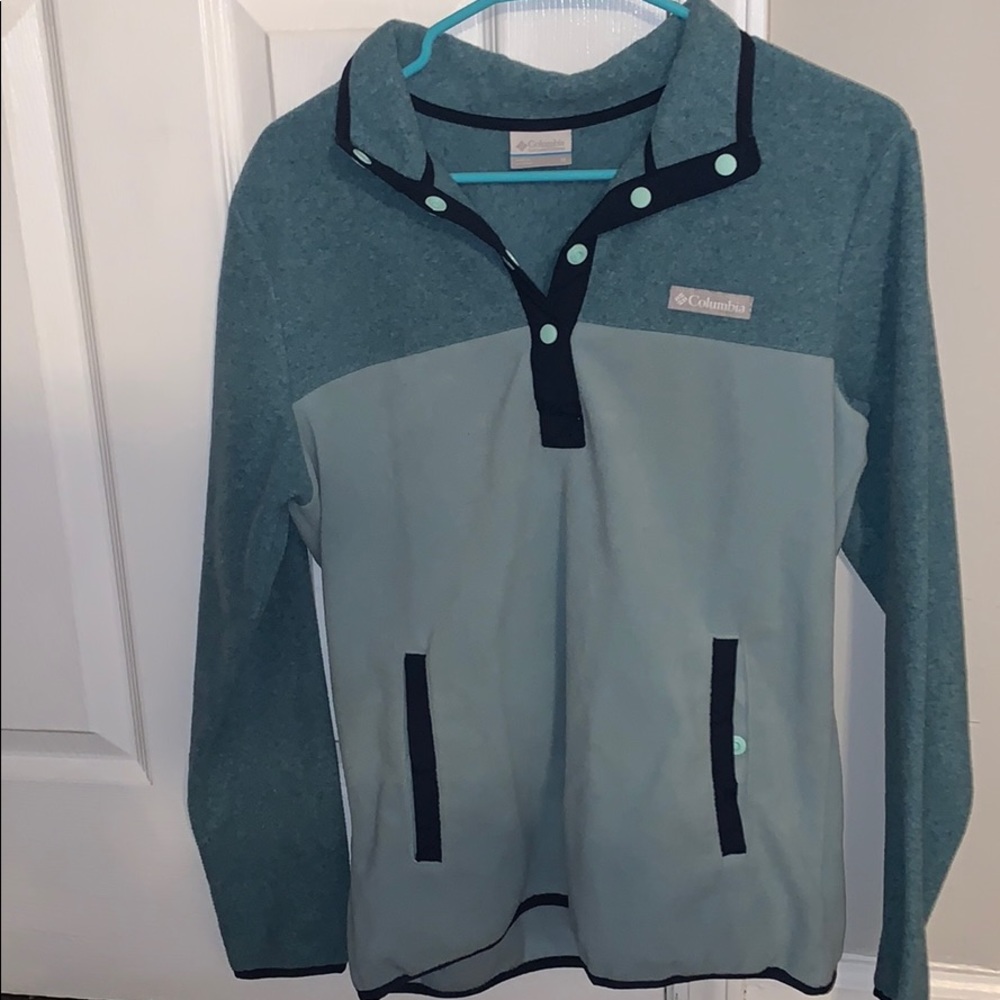 Columbia pullover